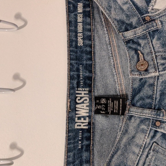 REWASH Super HighRise Mom Jeans Size 5 or 27 - Picture 3 of 3